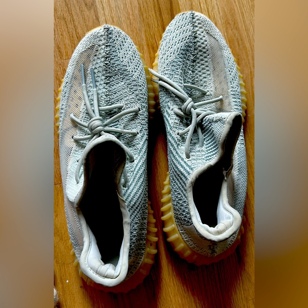 adidas Yeezy Boost 350 V2 in Cloud White reflective